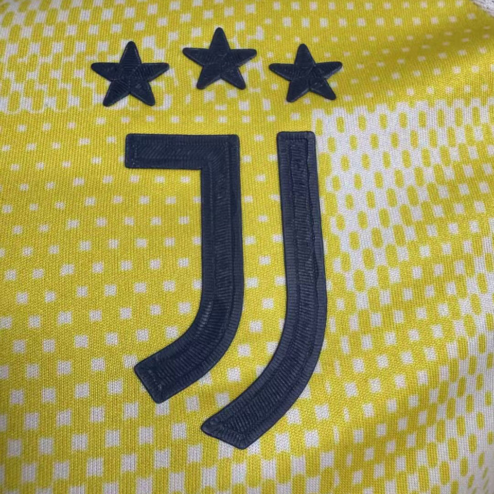 Juventus Fc Away Jersey 2024/25